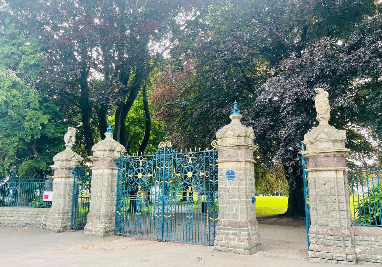 Tanglewood House Abergavenny With Private Parking Vila Exterior foto